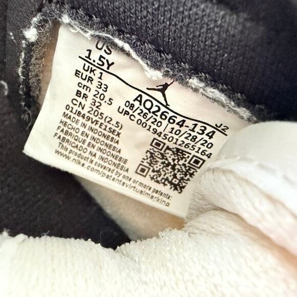 Nike Kids' Toddler Air Jordan 1 Retro High Sneaker OG University Blue Size 1.5 Y - Picture 7 of 7